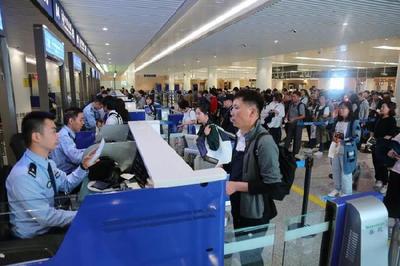 重庆航空口岸2019年出入境人数突破340万人次，高效服务助力开放新格局